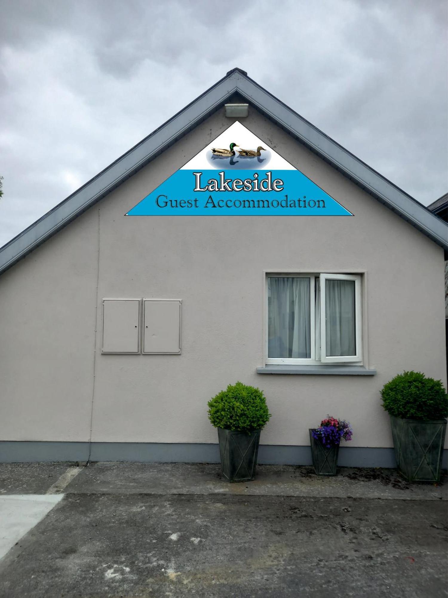 Lakeside Loughrea Buitenkant foto